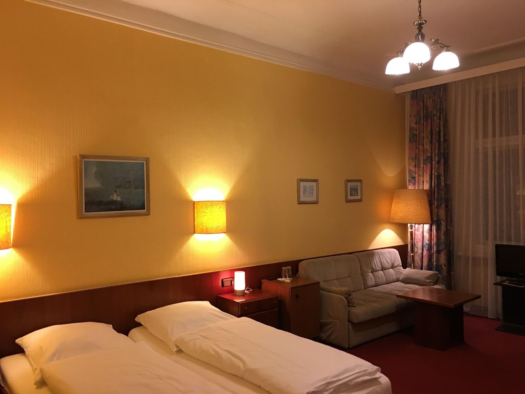 Kurfuerst Am Kurfuerstendamm Berlin Zewnętrze zdjęcie