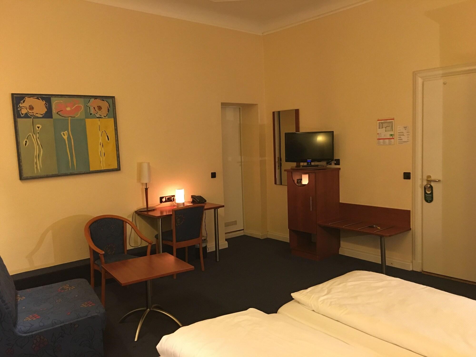 Kurfuerst Am Kurfuerstendamm Berlin Zewnętrze zdjęcie