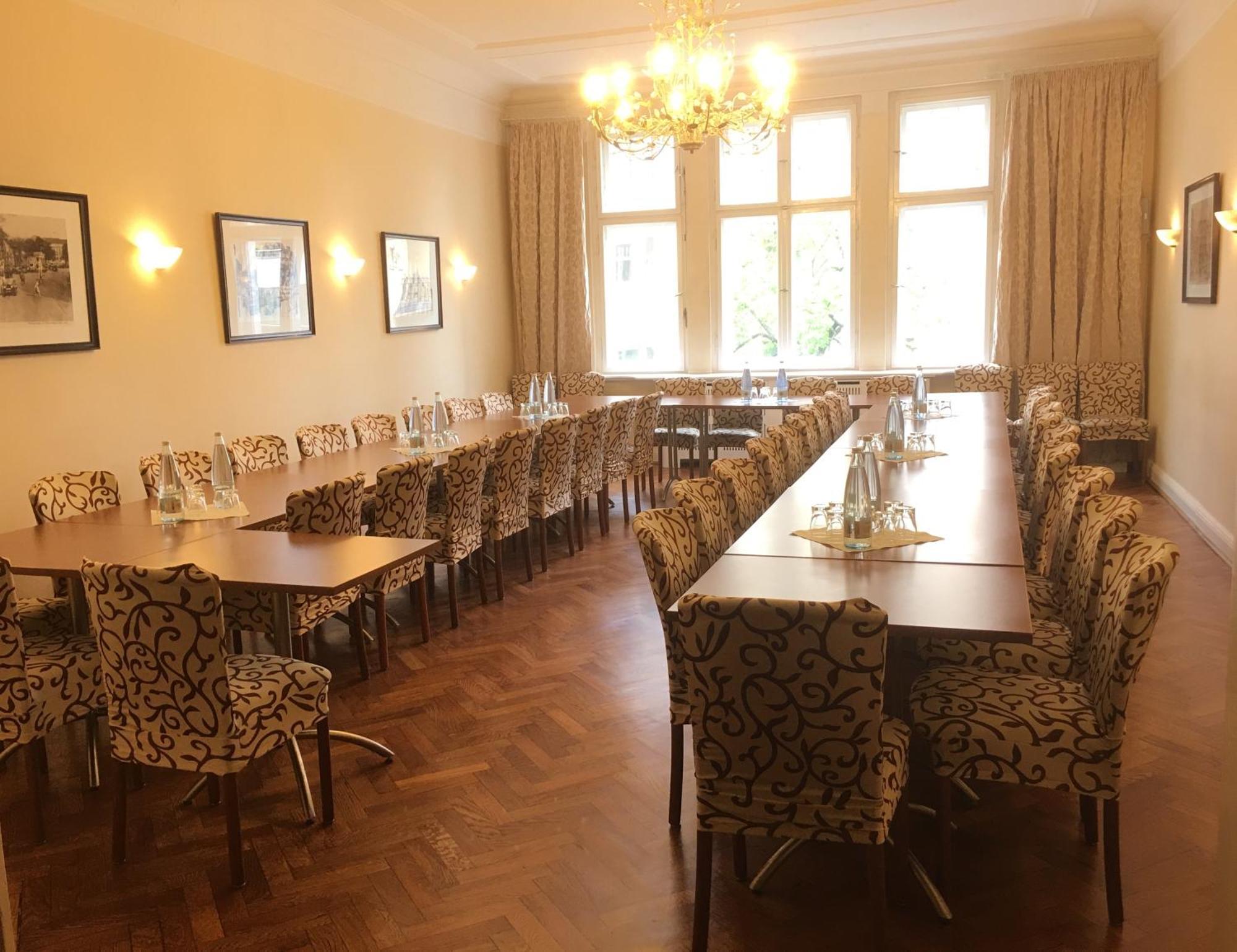 Kurfuerst Am Kurfuerstendamm Berlin Zewnętrze zdjęcie