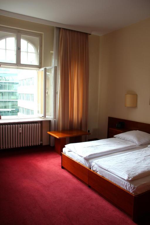 Kurfuerst Am Kurfuerstendamm Berlin Pokój zdjęcie